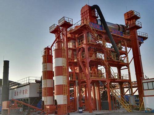 Centrale de recyclage de béton